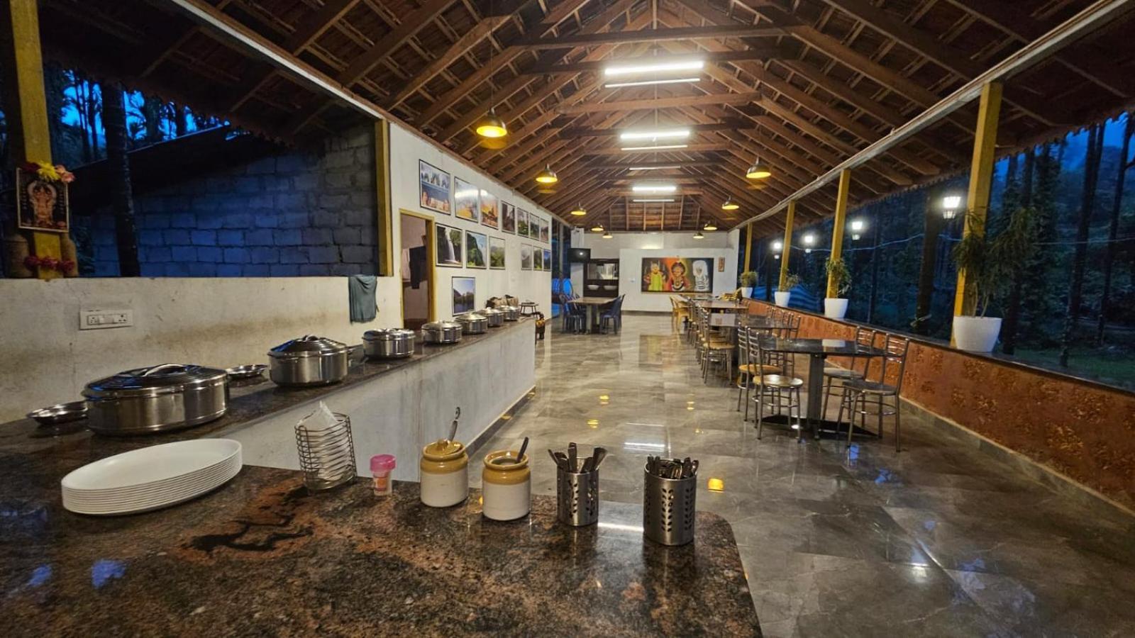 Parampara Resort Chikmagalur Kalasa Esterno foto